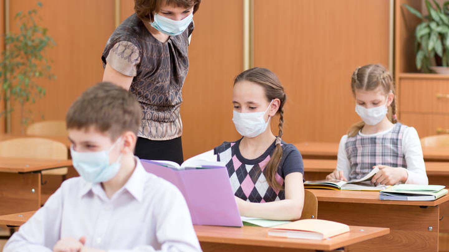 Year 4 kids will wear masks when they return to school. Photo / 123RF