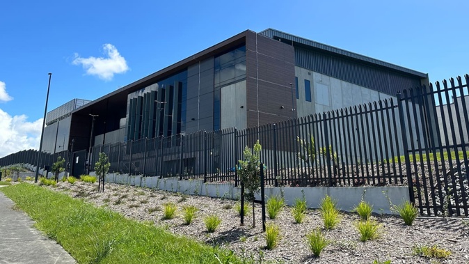 CDC's 14 megawatt Silverdale 1 data centre, which went live in November 2022. It was part of the half Infratil-owned firm's $300m-plus build,which also included a similar-sized facility in Hobsonvile in Auckland's northwest. Both are being upgraded. Photo / Chris Keall