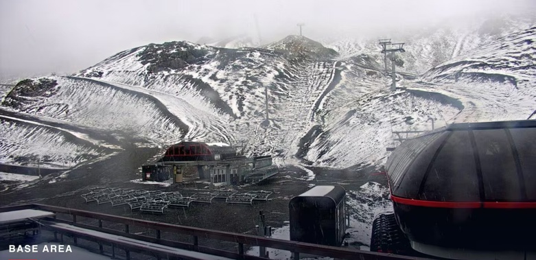 Snow is falling on Mt Hutt as cold southerlies grip the South Island.
