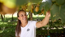 Zespri teams up with Dame Lisa Carrington