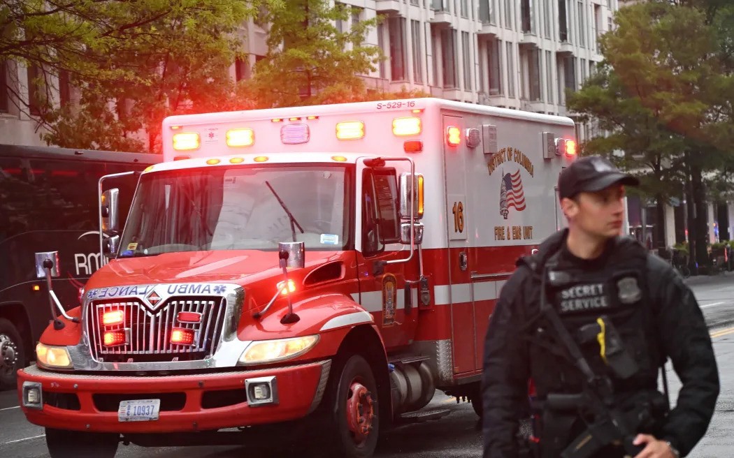 Two people shot and wounded in an encounter with Secret Service near White House