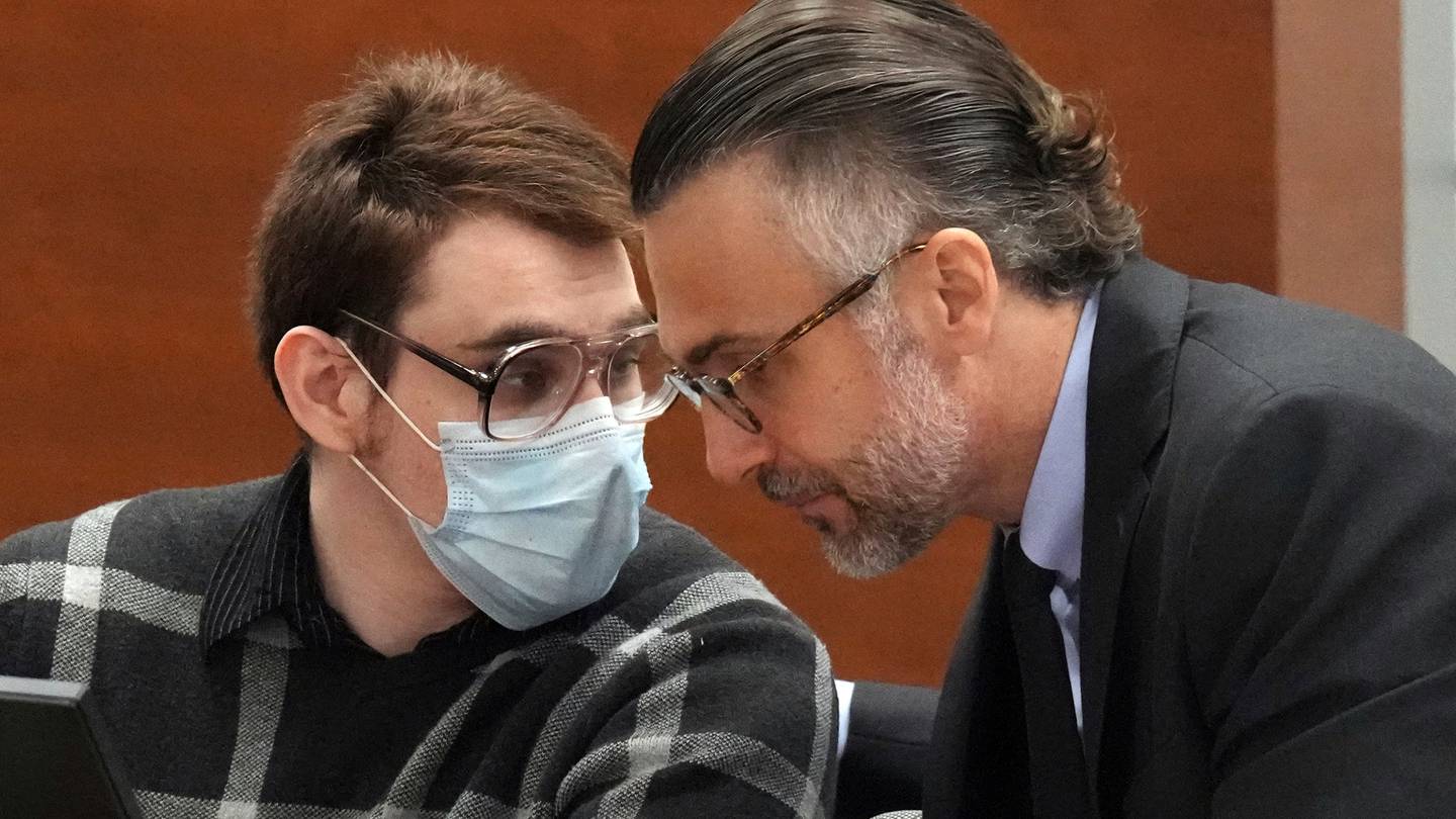 Marjory Stoneman Douglas High School shooter Nikolas Cruz speaks with Capital defense attorney Casey Secor. Photo / AP