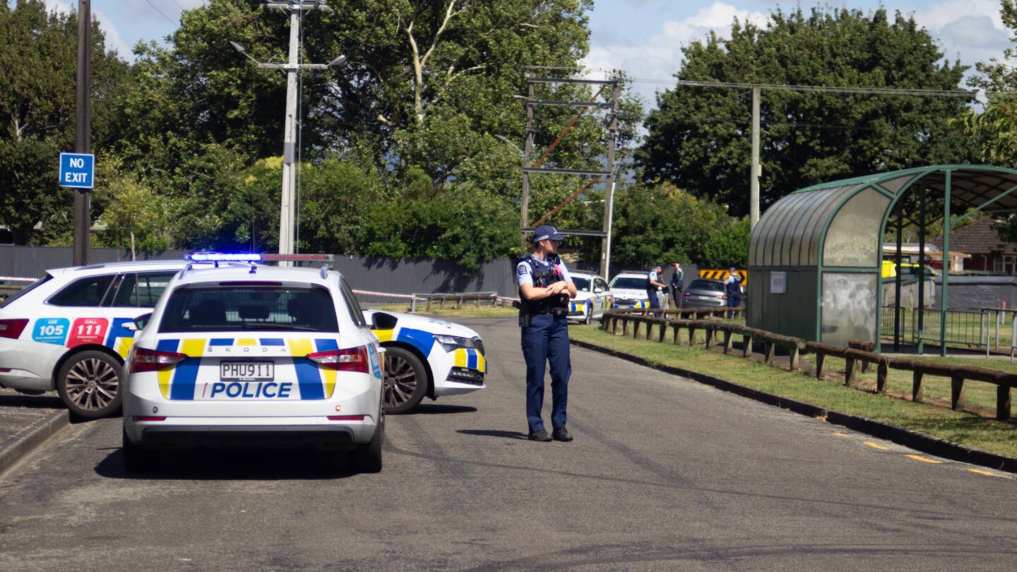 Police rush to serious incident in Highbury, Palmerston North