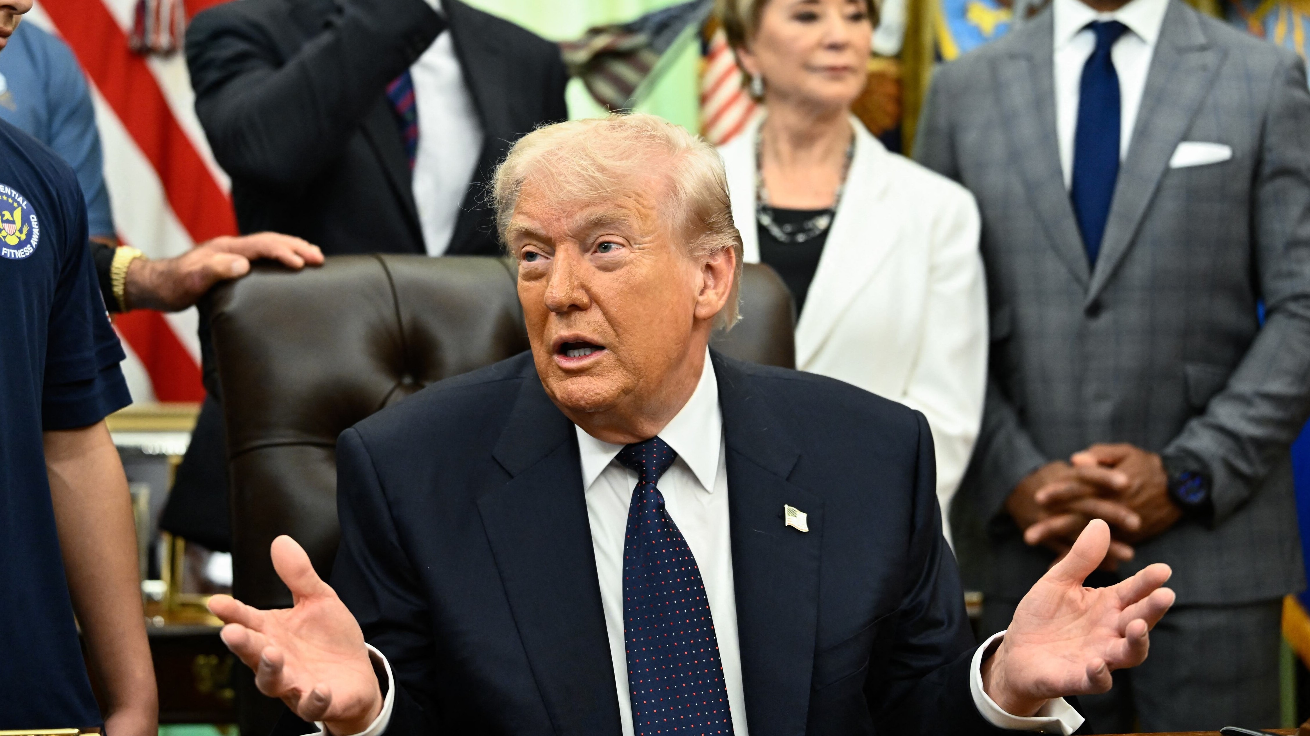 Donald Trump urges Iran to 'do the smart thing' for a swift end to conflict