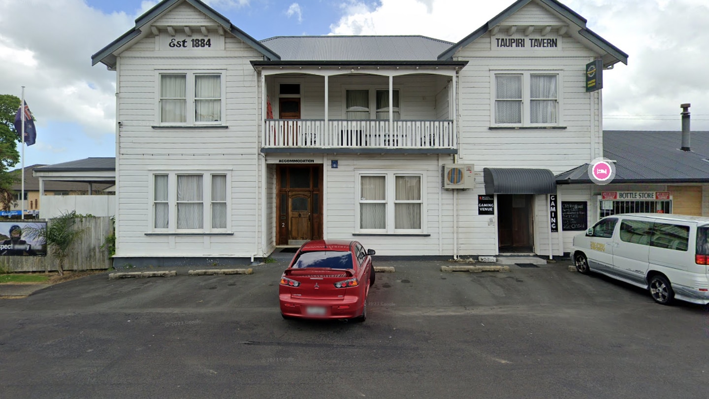 The Taupiri Tavern was one of two pubs targeted by armed robber Daniel Proctor and his co-offender in March 2020. Image / Google Maps