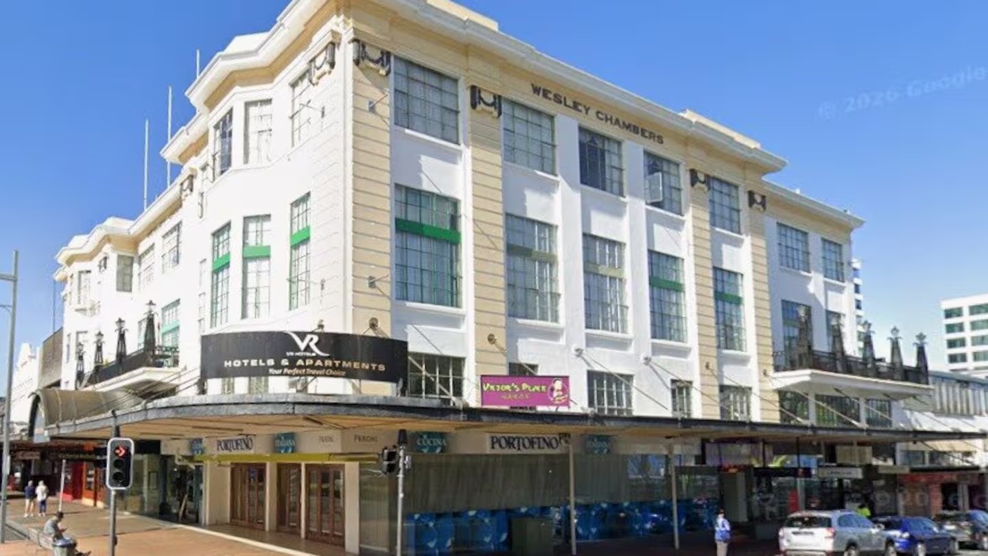 'Smoke the f***** out': Boatie's offensive rant before attempting to burn down hotel room
