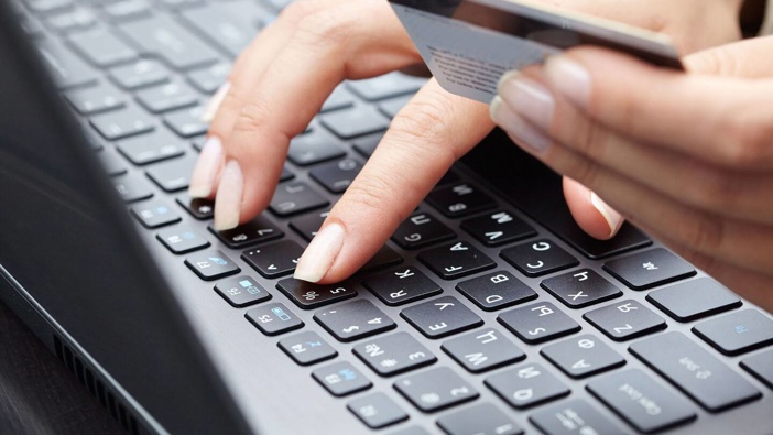 Research shows three in every five Kiwis are regularly shopping online. Photo / 123RF