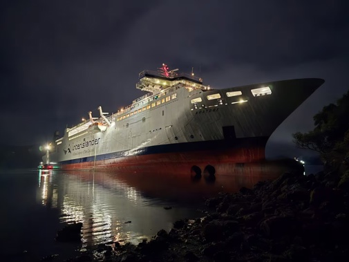 The Aratere ferry suffered a reported steering failure before running aground.