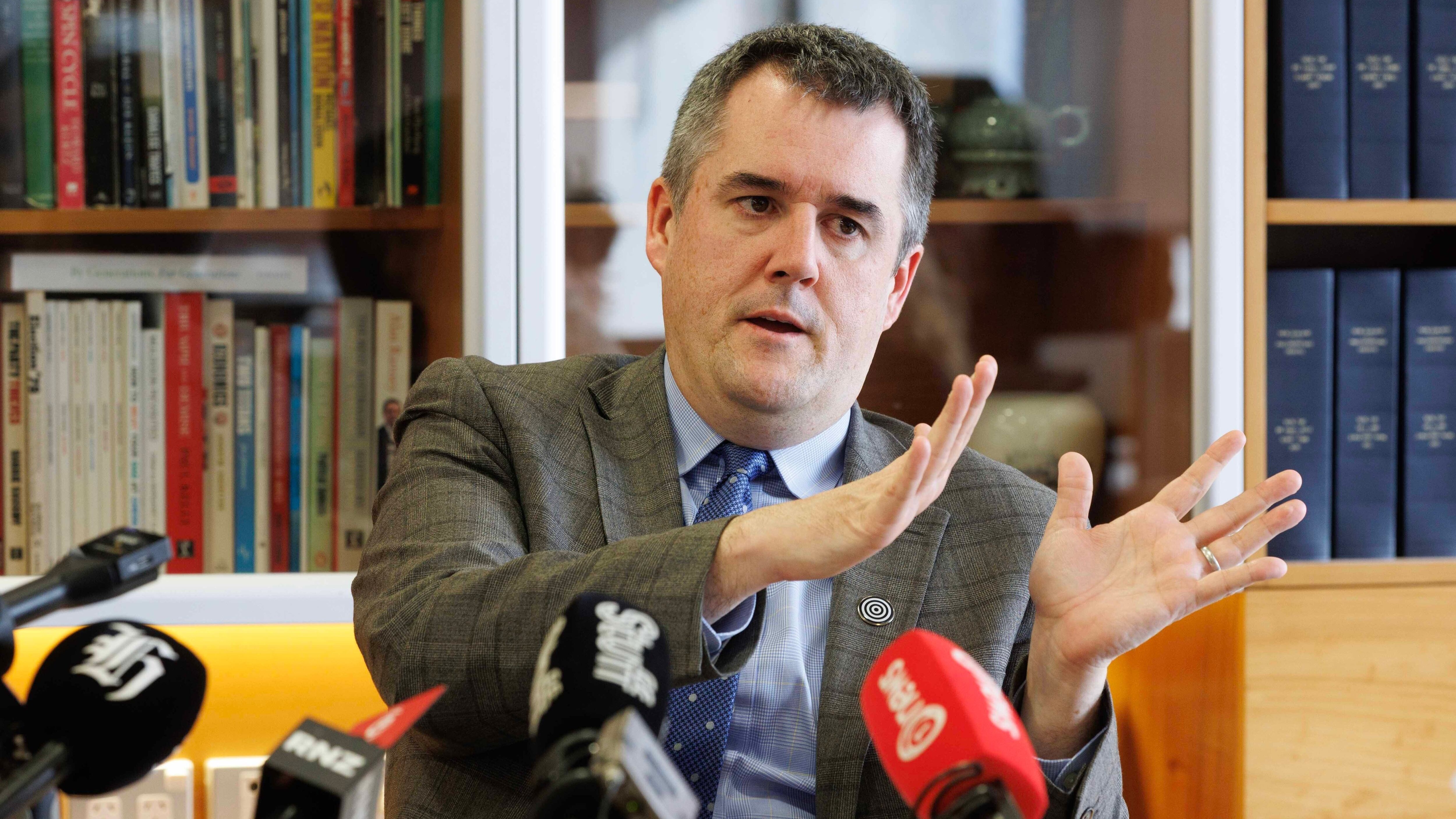 Social housing overhaul: Thousands of families to pay more with potential duration limits