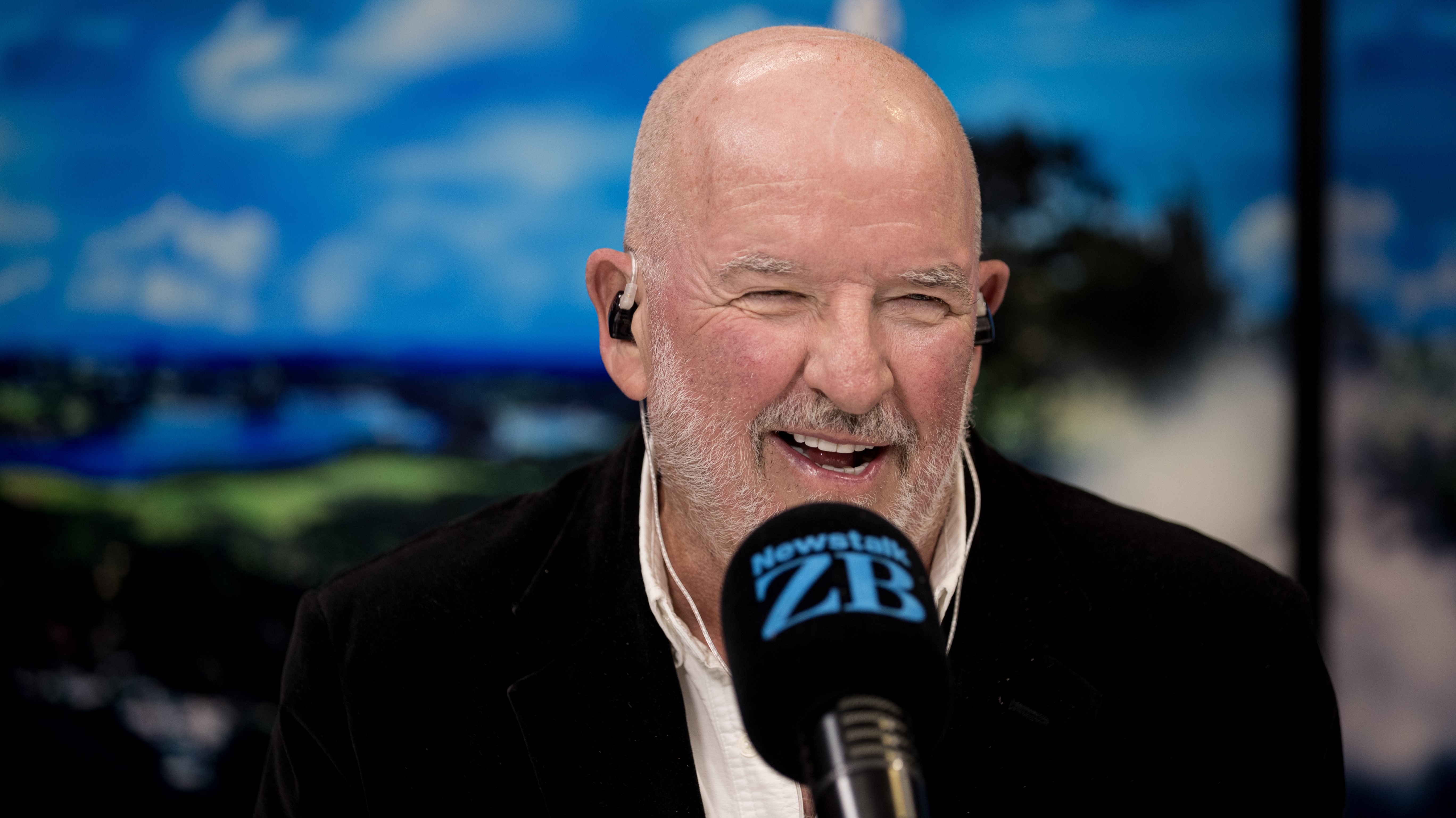 "All politicians talk": Barry Soper reveals untold stories in 'One Last Question, Prime Minister' 