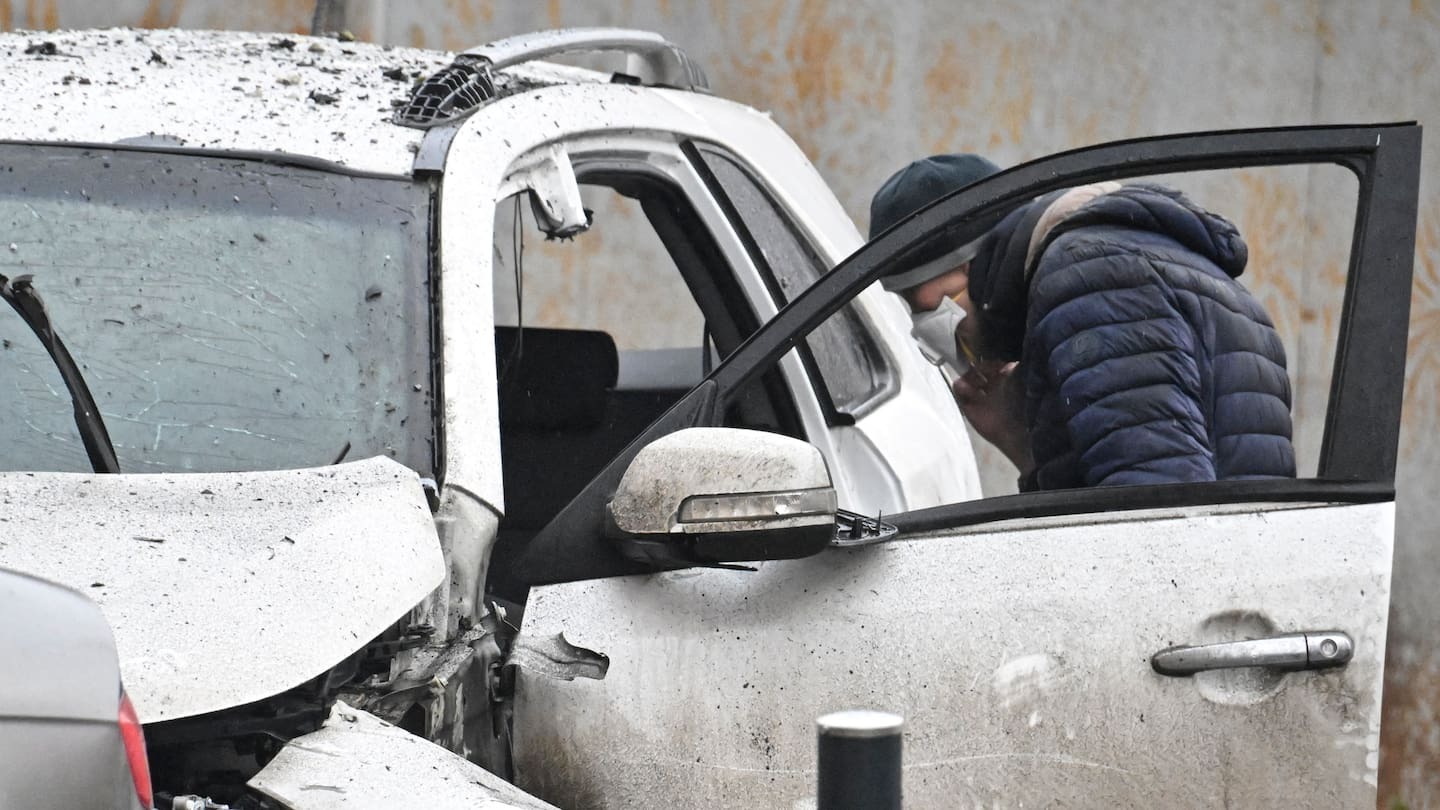 Moscow car blast kills Russian general as Ukraine peace talks stall