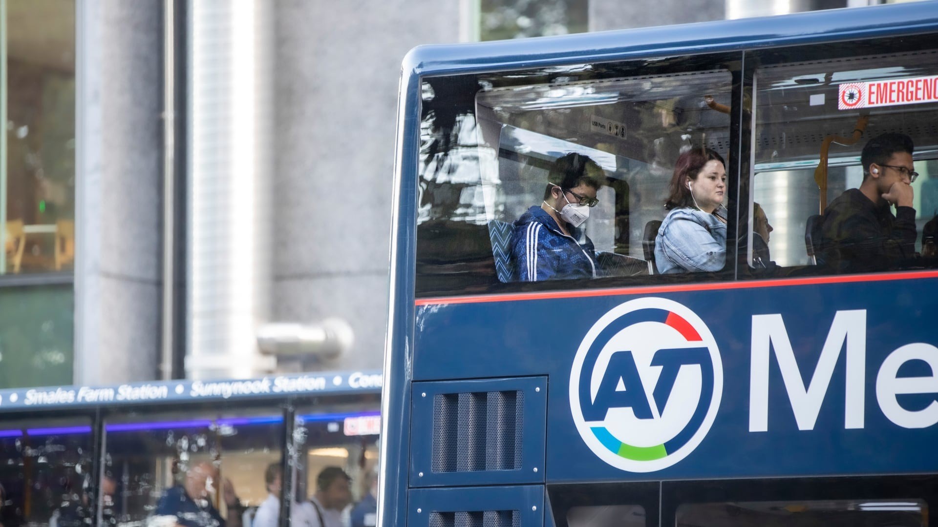 'No one should feel unsafe': Student beaten in random attack on North Shore bus ride