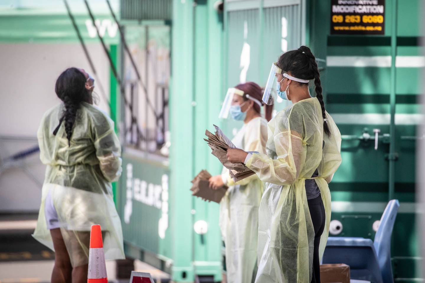 Rapid antigen tests are handed out at a Henderson testing station. (Photo / Michael Craig)