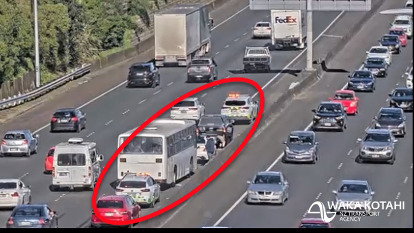 A bus crash on the Southern Motorway, southbound between the Ellerslie-Panmure Highway and Southeastern Highway, is also causing huge delays. Photo / Supplied