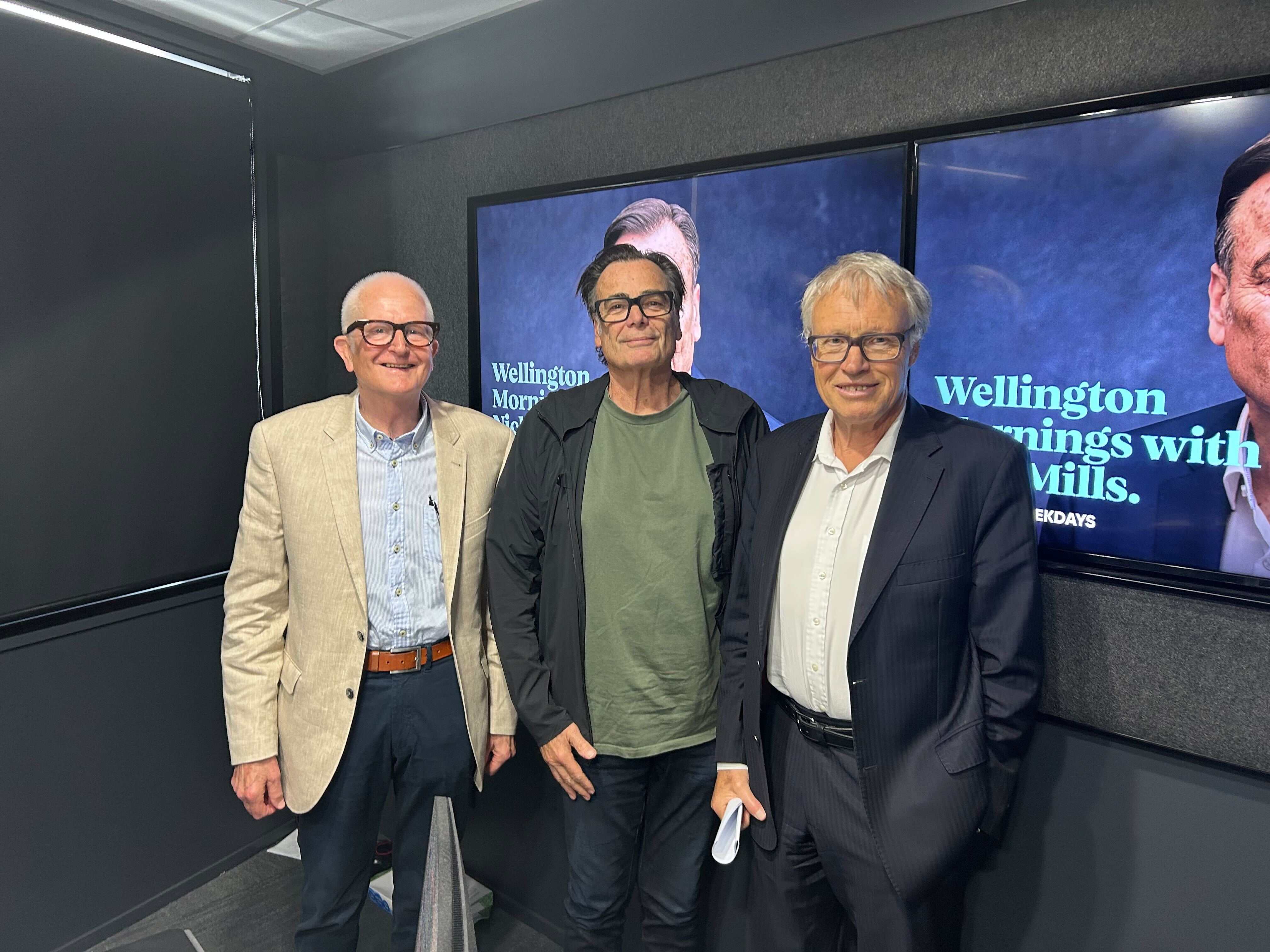 Friday Faceoff: Former Upper Hutt Mayor Wayne Guppy and lawyer and former MP Stephen Franks on the abolishment of regional councils. 