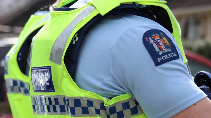 Police are responding to an incident in Lower Hutt.