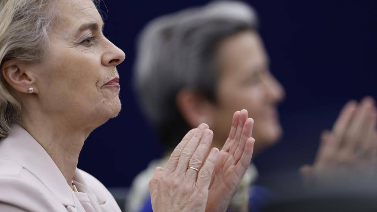 European Commission President Ursula von der Leyen applauds during a ceremony marking the 70th anniversary of the European Parliament, Photo / AP