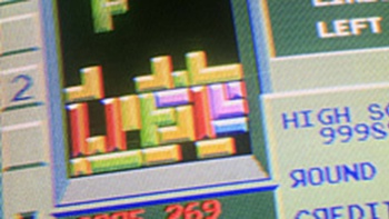 Tetris-playing teenager first to beat 'unwinnable' video game
