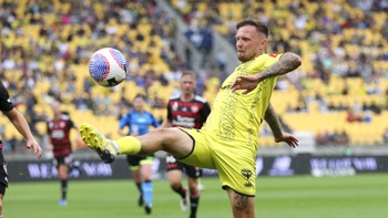 Wellington Phoenix striker hopeful ahead of A-League semi-finals