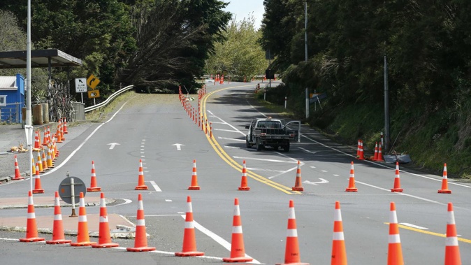 Cove Rd is the main route into Northland while SH1 is closed at Brynderwyn. Photo /Michael Cunningham