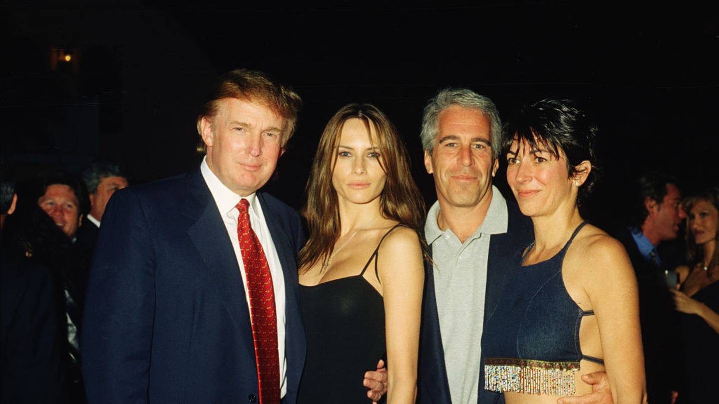 Donald Trump, Melania Trump, Jeffrey Epstein and Ghislaine Maxwell in 2000. (Photo / Getty Images)