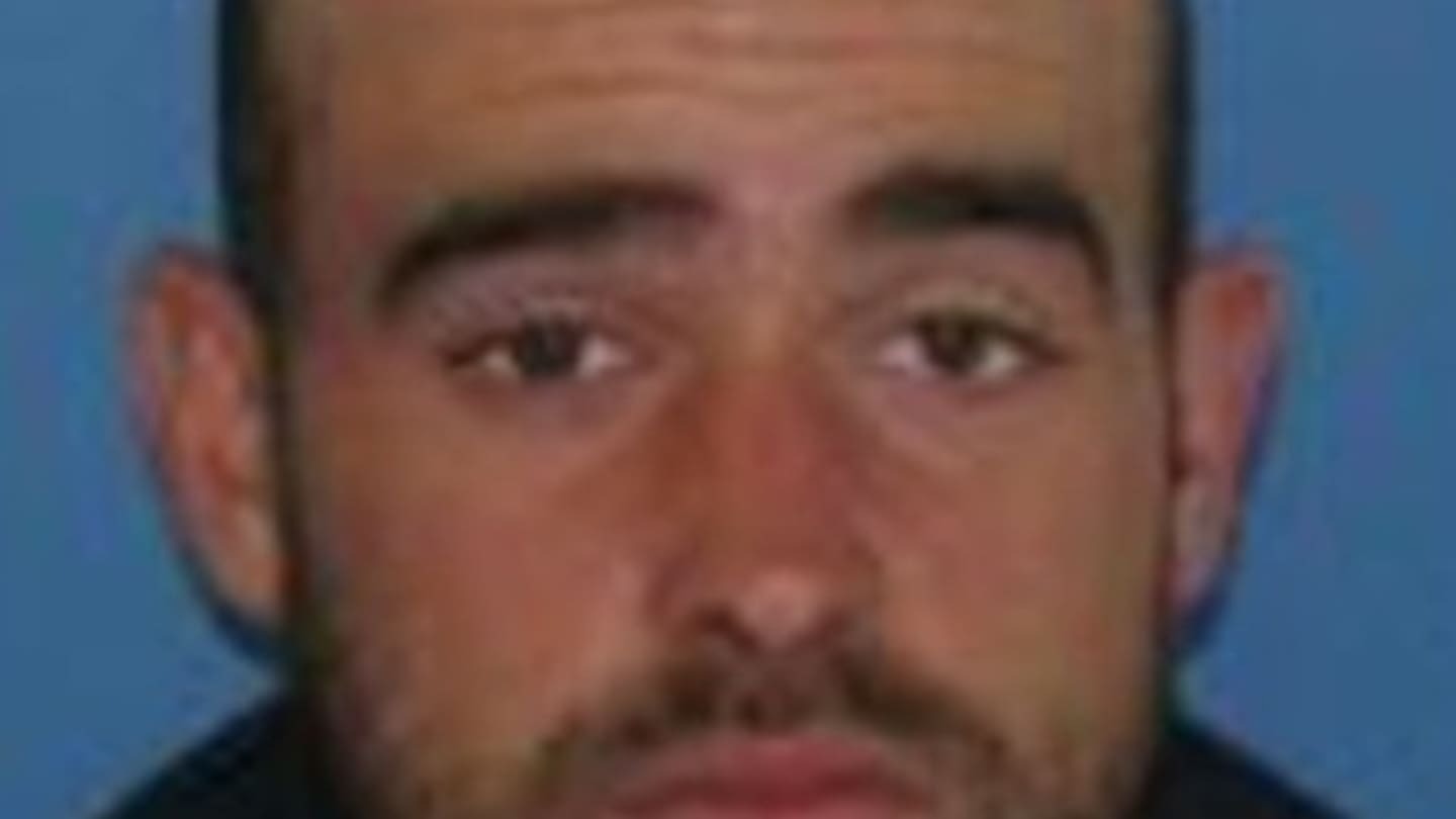 'Be on the lookout': Police warn Ruatiti bush visitors in hunt for Cole