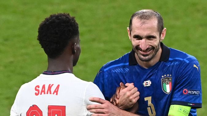 pix Italy England Foul 2
